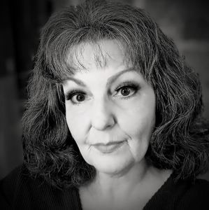 Meet your Posher, Sheila